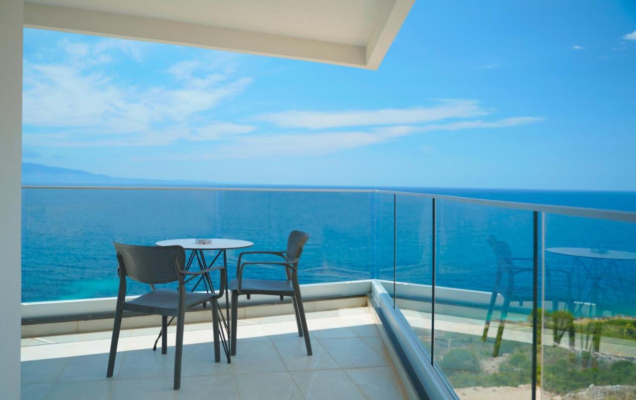 Dorchester Hotel Sarandë Buitenkant foto