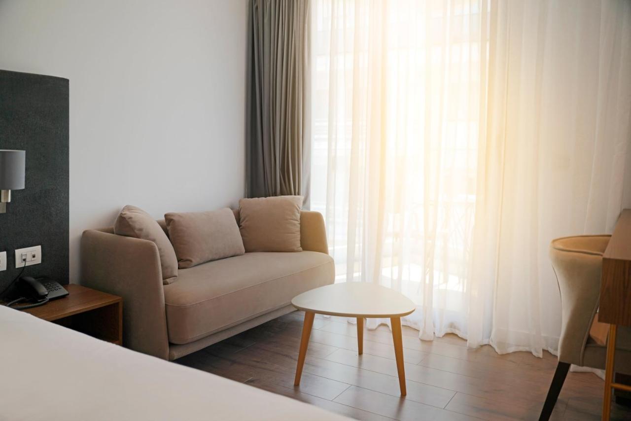 Dorchester Hotel Sarandë Buitenkant foto